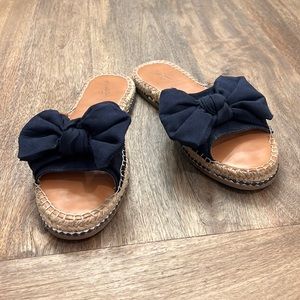 Universal Thread Navy Blue Bow Sandals